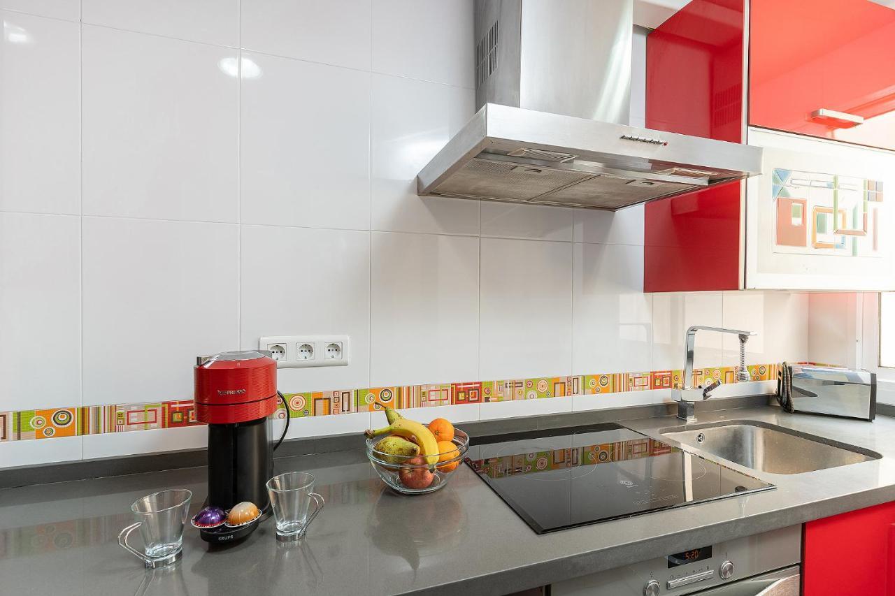 Blonzu Camerun Benalmadena Bagian luar foto