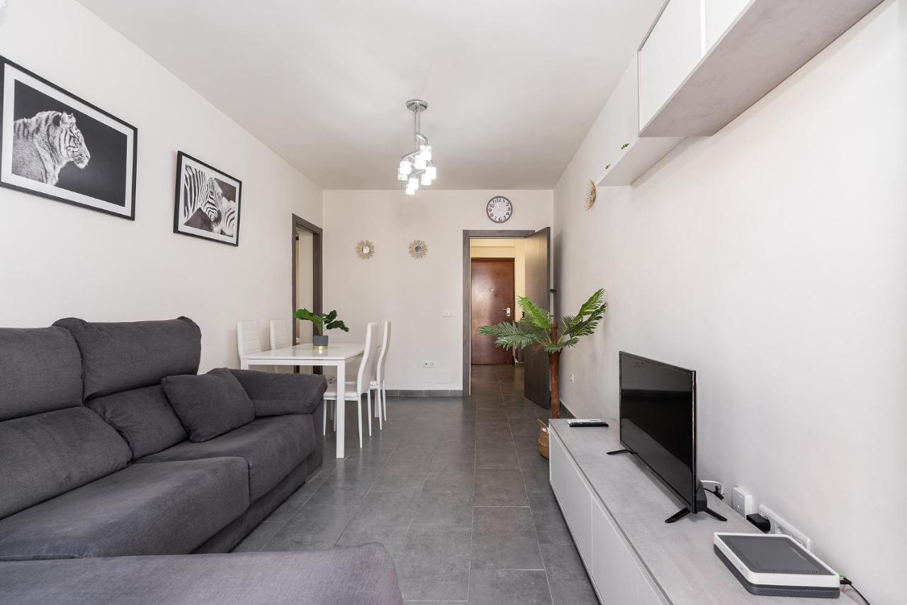 Blonzu Camerun Benalmadena Bagian luar foto